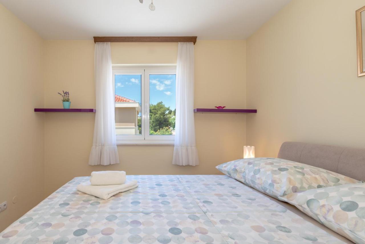 Villa Lille Trogir Buitenkant foto